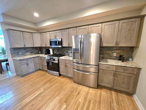 Tiny photo for 711 S 22nd Street, Columbus, OH 43205 (MLS # 226000832)