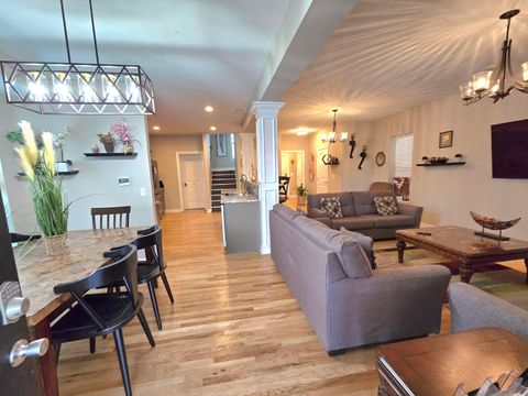 Tiny photo for 711 S 22nd Street, Columbus, OH 43205 (MLS # 226000832)