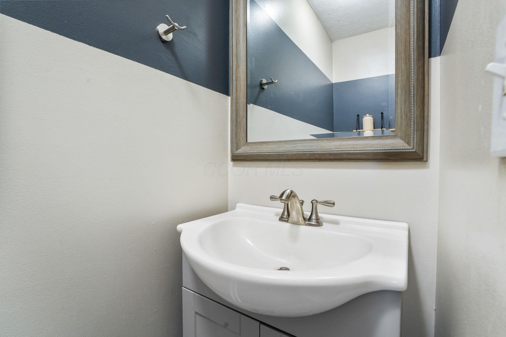 2878 Quailview Lane, Hilliard, Ohio image 10