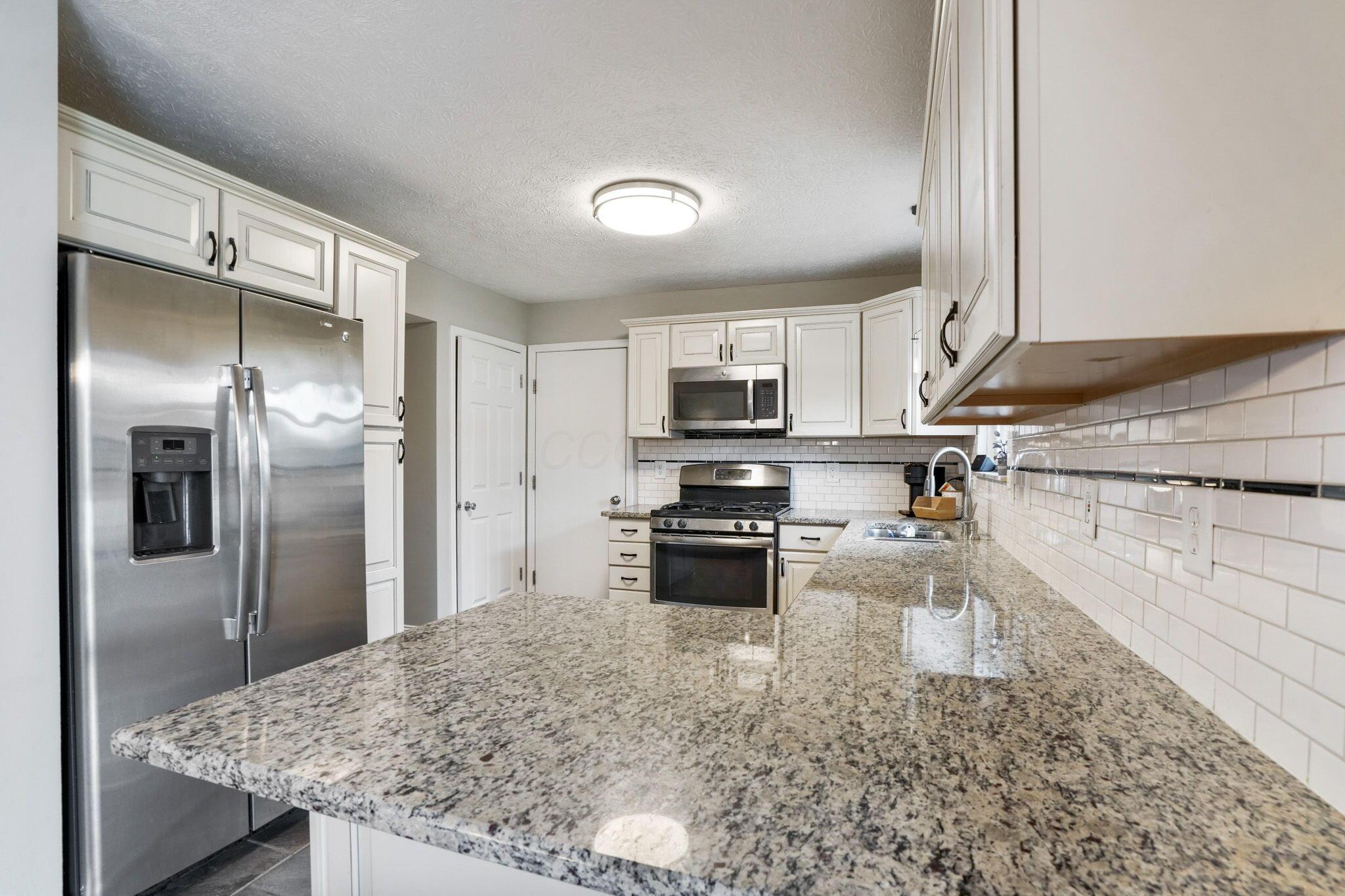 2878 Quailview Lane, Hilliard, Ohio image 8