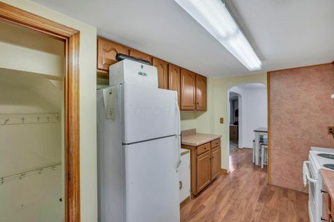 Tiny photo for 527 N Hague Avenue, Columbus, OH 43204 (MLS # 225044442)