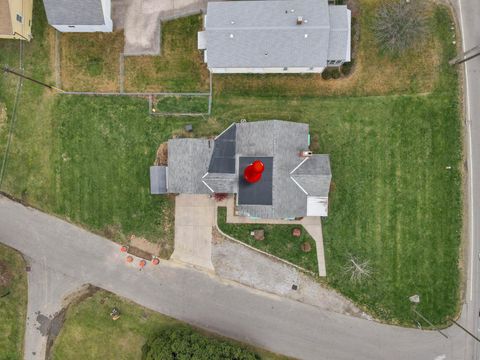 Tiny photo for 527 N Hague Avenue, Columbus, OH 43204 (MLS # 225044442)