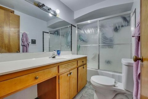 Tiny photo for 527 N Hague Avenue, Columbus, OH 43204 (MLS # 225044442)