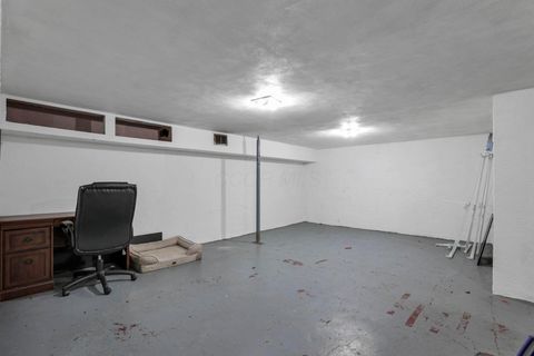 Tiny photo for 527 N Hague Avenue, Columbus, OH 43204 (MLS # 225044442)