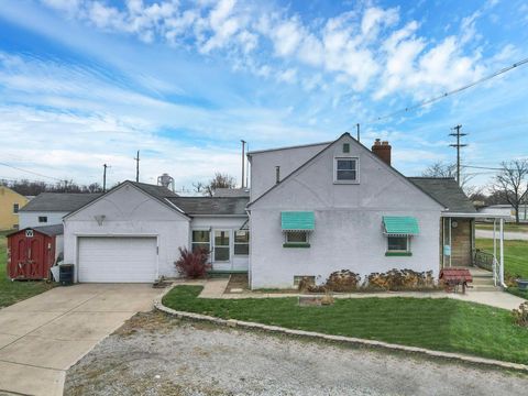 Tiny photo for 527 N Hague Avenue, Columbus, OH 43204 (MLS # 225044442)