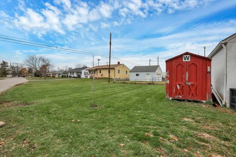 Tiny photo for 527 N Hague Avenue, Columbus, OH 43204 (MLS # 225044442)