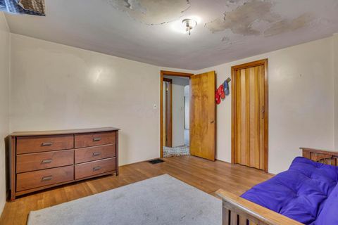 Tiny photo for 527 N Hague Avenue, Columbus, OH 43204 (MLS # 225044442)