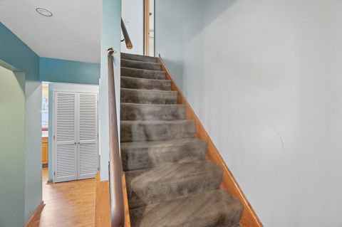 Tiny photo for 1520 Fall Brook Road, Columbus, OH 43223 (MLS # 225038995)