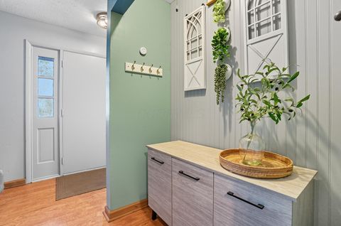 Tiny photo for 1520 Fall Brook Road, Columbus, OH 43223 (MLS # 225038995)