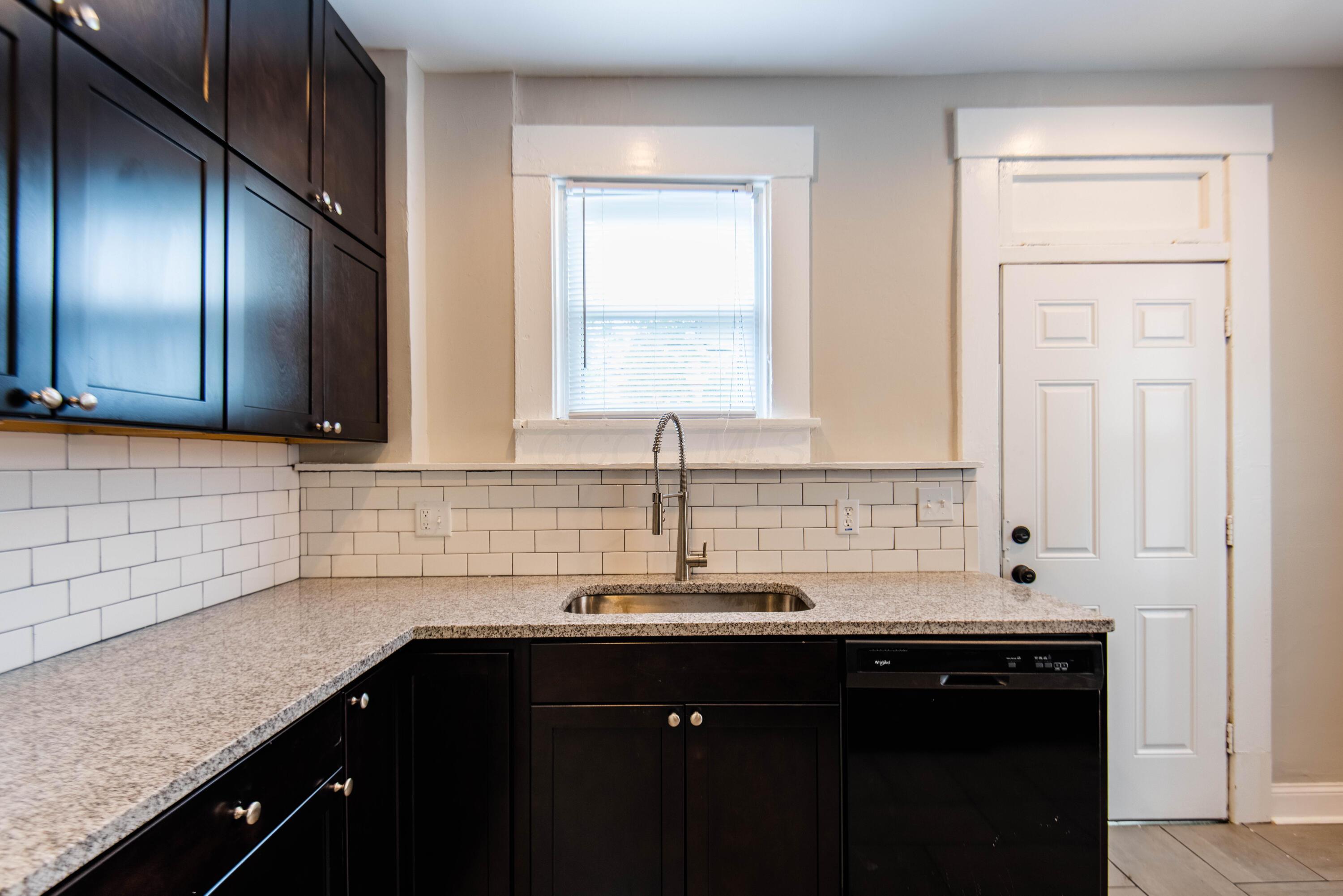 378-380 Stoddart Avenue