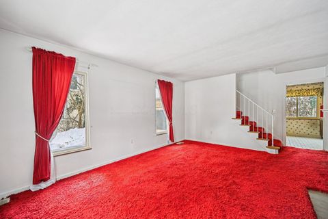 Tiny photo for 2018 Inchcliff Road, Columbus, OH 43221 (MLS # 226002884)