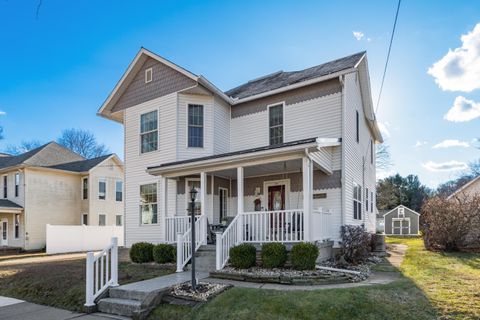 Photo of 1309 Main Street, Dresden, OH 43821 (MLS # 226005538)