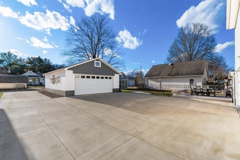 Tiny photo for 1309 Main Street, Dresden, OH 43821 (MLS # 226005538)