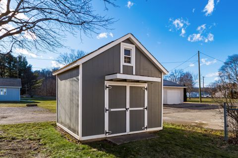 Tiny photo for 1309 Main Street, Dresden, OH 43821 (MLS # 226005538)