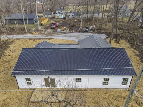 Tiny photo for 5705 Dahlia Drive NE, Thornville, OH 43076 (MLS # 226000842)