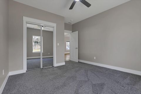 Tiny photo for 5705 Dahlia Drive NE, Thornville, OH 43076 (MLS # 226000842)