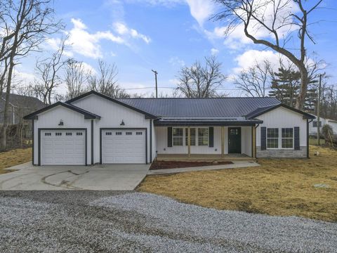 Tiny photo for 5705 Dahlia Drive NE, Thornville, OH 43076 (MLS # 226000842)