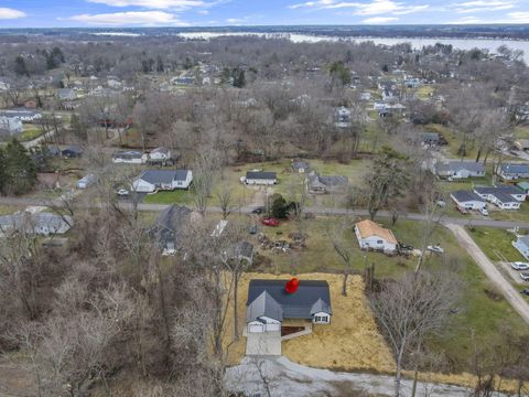 Tiny photo for 5705 Dahlia Drive NE, Thornville, OH 43076 (MLS # 226000842)