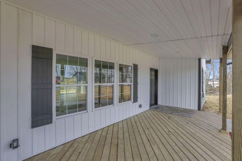 Tiny photo for 5705 Dahlia Drive NE, Thornville, OH 43076 (MLS # 226000842)