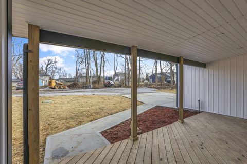 Tiny photo for 5705 Dahlia Drive NE, Thornville, OH 43076 (MLS # 226000842)