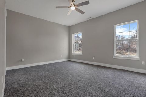 Tiny photo for 5705 Dahlia Drive NE, Thornville, OH 43076 (MLS # 226000842)