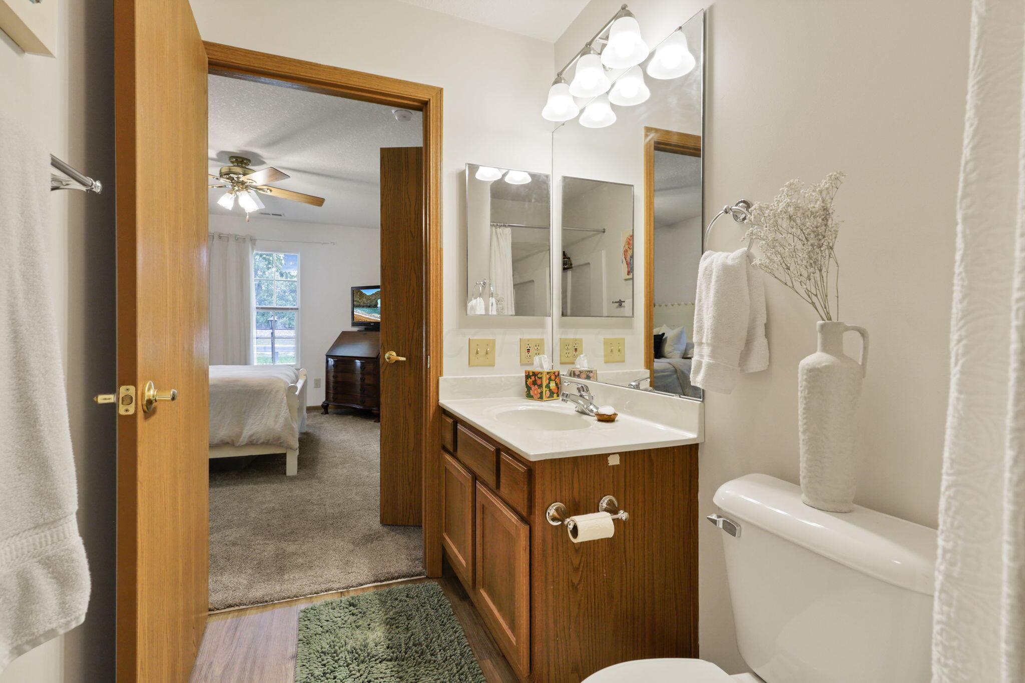 1318 Hillview Circle, Newark, Ohio image 27