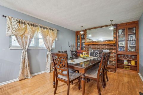 Tiny photo for 2937 Rundell Drive, Columbus, OH 43204 (MLS # 225044997)