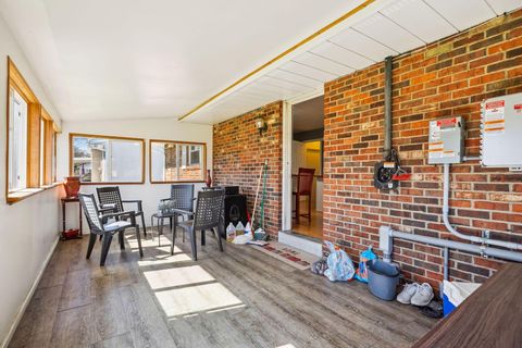 Tiny photo for 2937 Rundell Drive, Columbus, OH 43204 (MLS # 225044997)