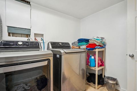 Tiny photo for 2937 Rundell Drive, Columbus, OH 43204 (MLS # 225044997)