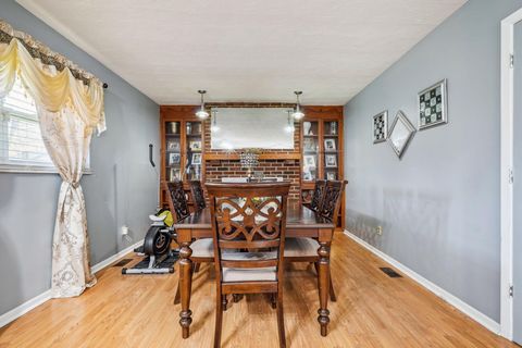 Tiny photo for 2937 Rundell Drive, Columbus, OH 43204 (MLS # 225044997)