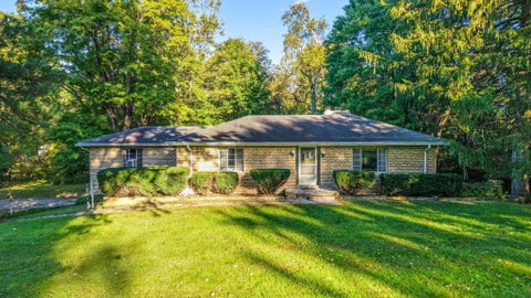 Photo of 7868 Clark State Road, Blacklick, OH 43004 (MLS # 226038522)