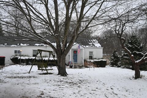 Tiny photo for 738 N Buena Vista Street, Newark, OH 43055 (MLS # 225045052)