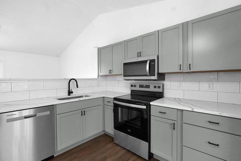 Tiny photo for 1659 Westmeadow Drive, Columbus, OH 43223 (MLS # 225045271)