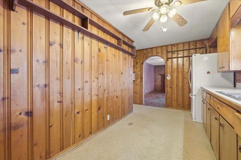 Tiny photo for 13222 New Delaware Road, Mount Vernon, OH 43050 (MLS # 226003209)