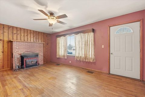 Tiny photo for 13222 New Delaware Road, Mount Vernon, OH 43050 (MLS # 226003209)