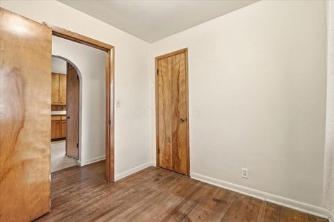 Tiny photo for 13222 New Delaware Road, Mount Vernon, OH 43050 (MLS # 226003209)