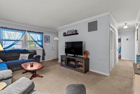 Tiny photo for 250 Jacqueline Drive, London, OH 43140 (MLS # 225044589)