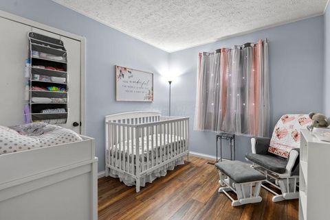 Tiny photo for 250 Jacqueline Drive, London, OH 43140 (MLS # 225044589)