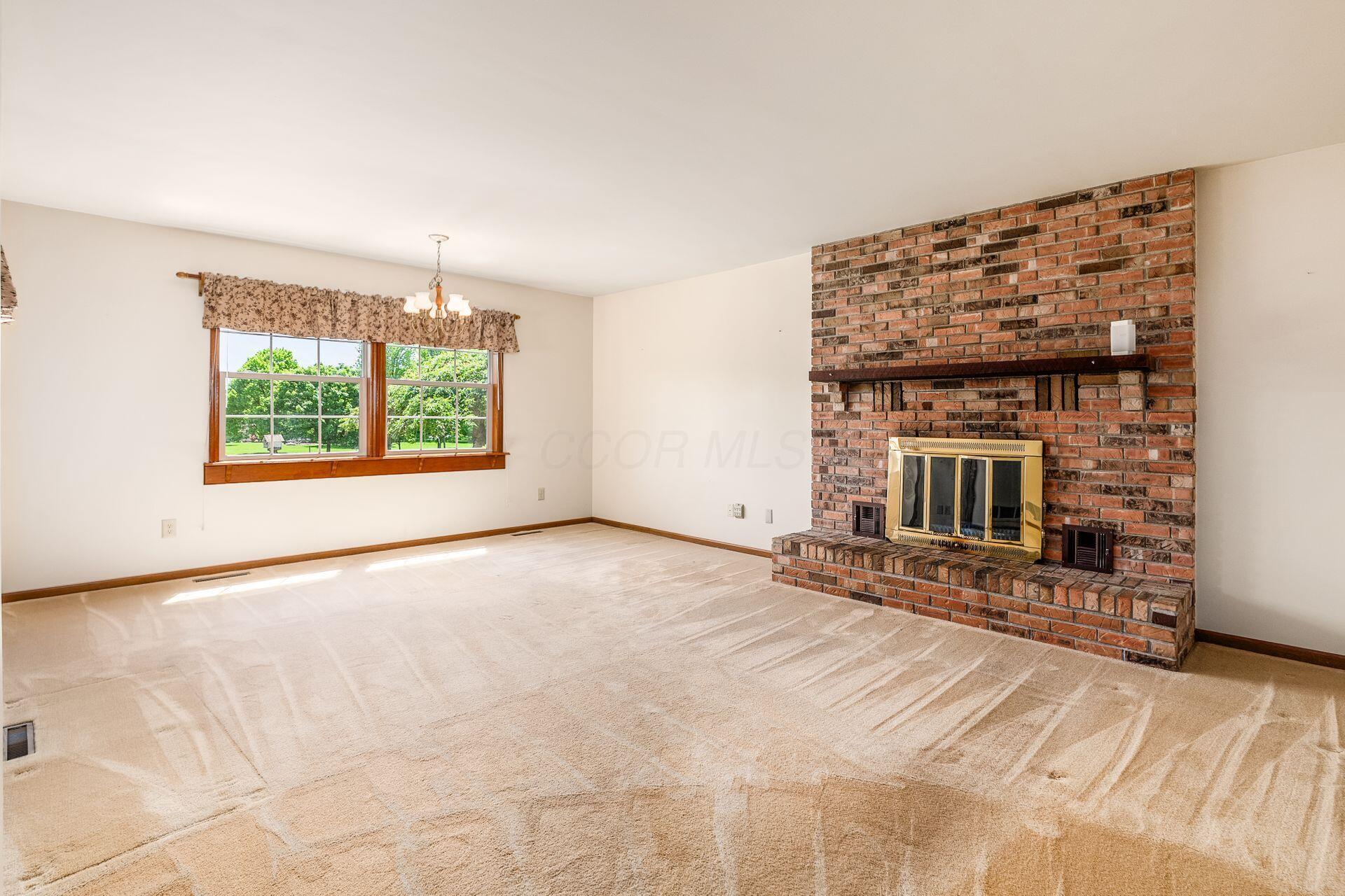 6429 Darling Road, Blacklick, Ohio image 24