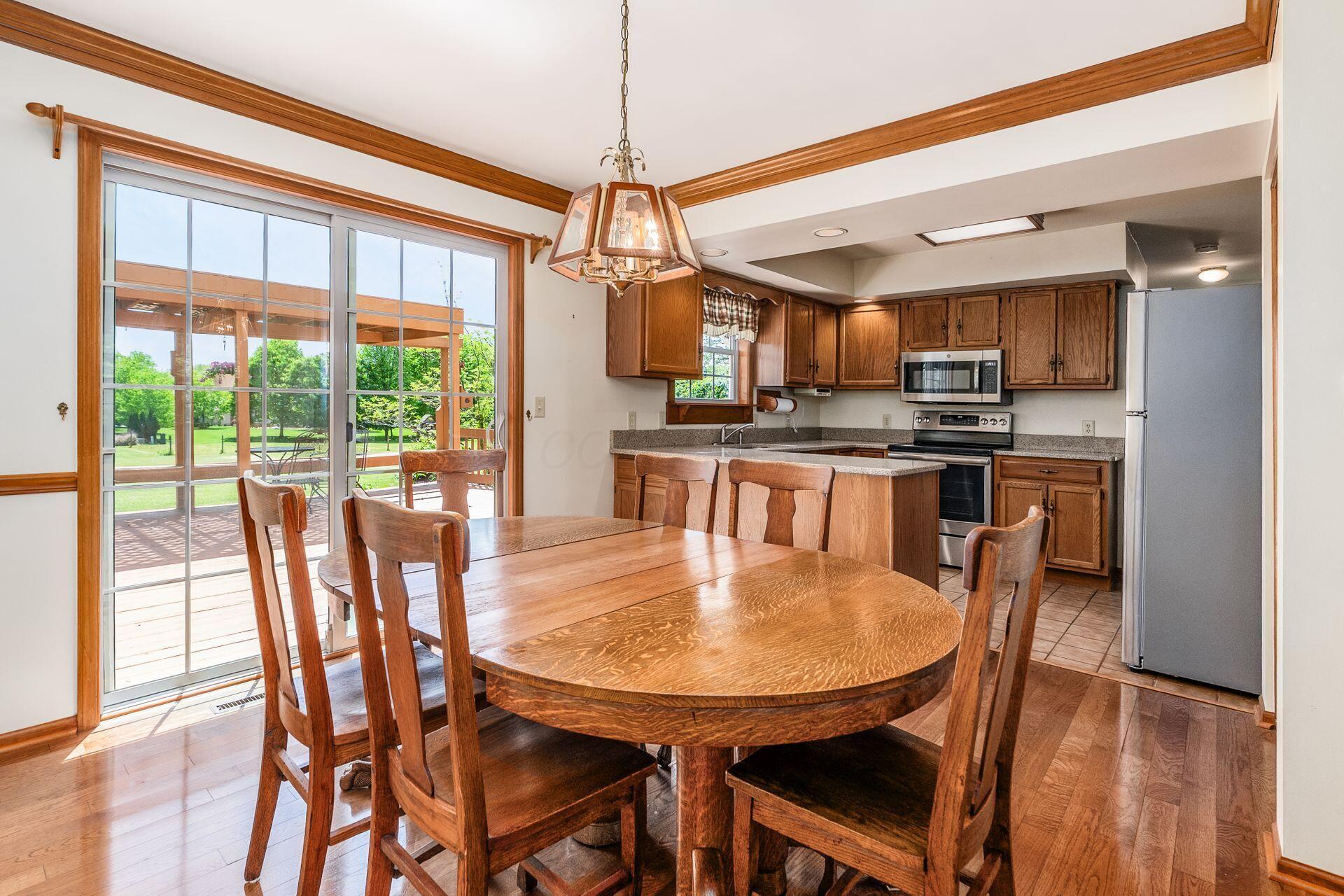 6429 Darling Road, Blacklick, Ohio image 18