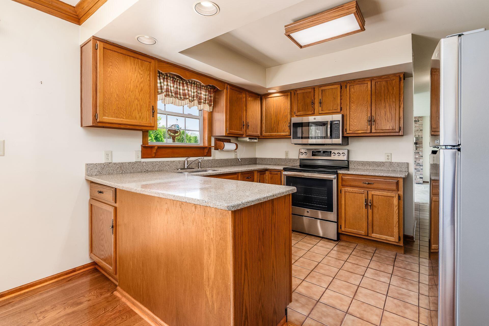 6429 Darling Road, Blacklick, Ohio image 20