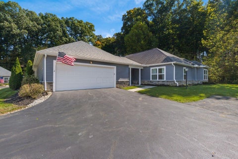 Photo of 1341 Epworth Forest Drive, Lancaster, OH 43130 (MLS # 226039555)