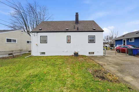 Tiny photo for 686 French Drive, Columbus, OH 43228 (MLS # 225046177)