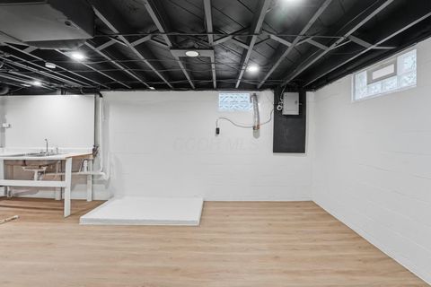 Tiny photo for 686 French Drive, Columbus, OH 43228 (MLS # 225046177)