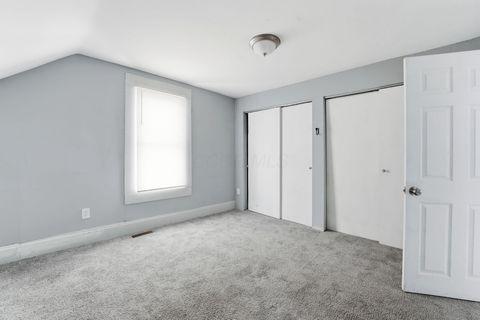 Tiny photo for 346 S Wheatland Avenue, Columbus, OH 43204 (MLS # 225044724)