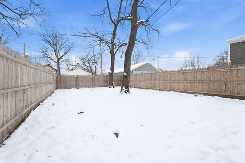 Tiny photo for 346 S Wheatland Avenue, Columbus, OH 43204 (MLS # 225044724)