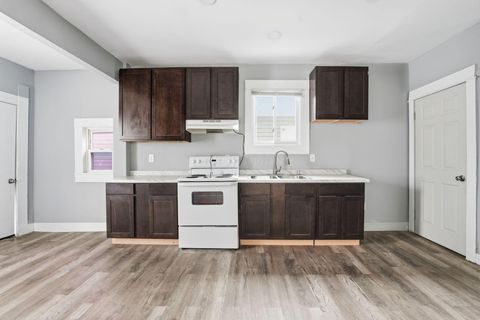 Tiny photo for 346 S Wheatland Avenue, Columbus, OH 43204 (MLS # 225044724)