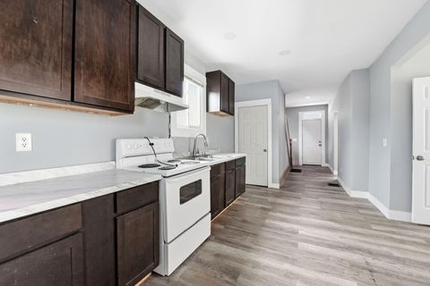 Tiny photo for 346 S Wheatland Avenue, Columbus, OH 43204 (MLS # 225044724)