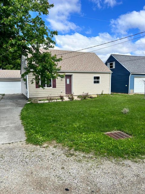 Photo of 2449 Wilson Avenue, Columbus, OH 43207 (MLS # 226017245)