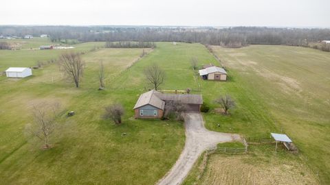 Photo of 4401 Big Plain-Circleville Road, London, OH 43140 (MLS # 226010016)